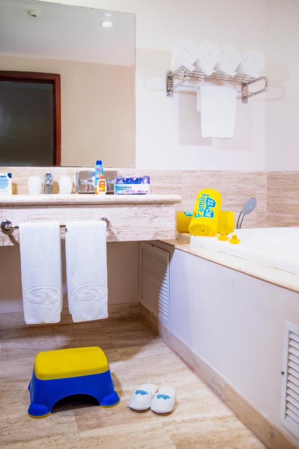 Family Selection At Grand Palladium Vallarta Resort & Spa Punta Mita Ngoại thất bức ảnh